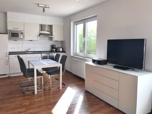 23975665-Ferienwohnung-4-Sassnitz-300x225-1