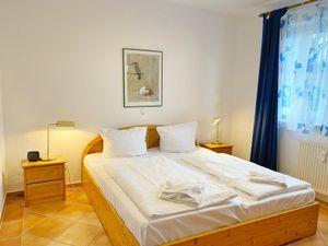 23975779-Ferienwohnung-4-Sassnitz-300x225-3