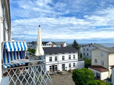 mit Strandkorb und Ostseeblick