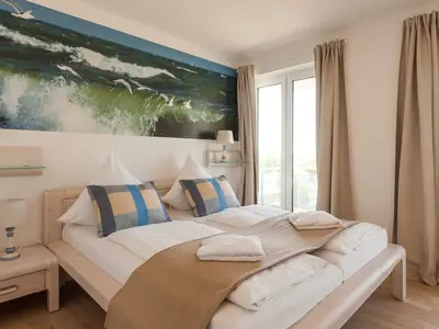 Schlafzimmer 1
