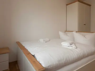 Schlafzimmer 2 mit Doppelbett