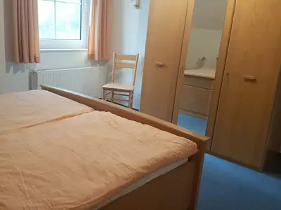 Schlafzimmer1