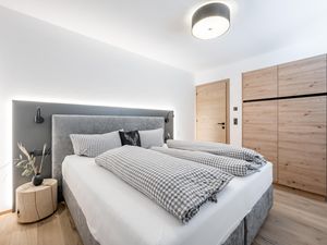 23178015-Ferienwohnung-6-Sautens-300x225-3