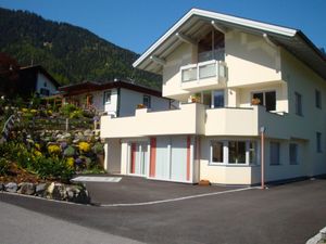 2608130-Ferienwohnung-4-Sautens-300x225-5