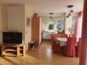 2608130-Ferienwohnung-4-Sautens-300x225-1