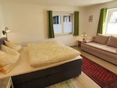 Schlafzimmer mit Couch