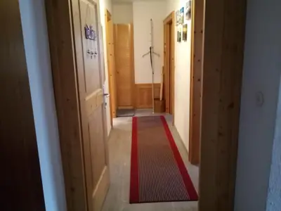 Zugang ab Wohnungstuere