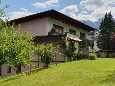 Haus Fewo Zum Glück in ruhiger Lage