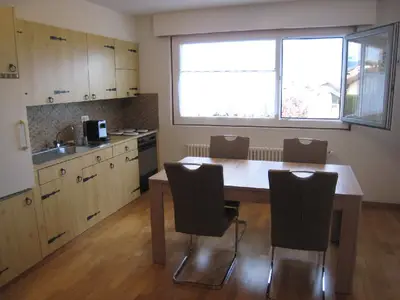 Küche und Esszimmer