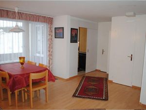 22320805-Ferienwohnung-7-Savognin-300x225-4