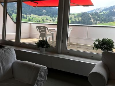 Wohnzimmer zum Balkon