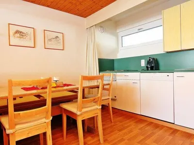 Ferienwohnung für 4 Personen (48 m²) in Savognin 9/10