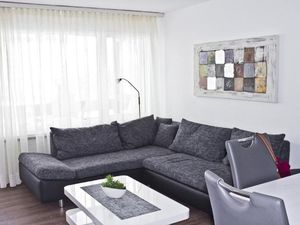 23651186-Ferienwohnung-4-Savognin-300x225-4