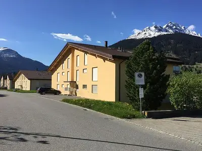 Ferienwohnung für 6 Personen (93 m²) in Savognin 3/10