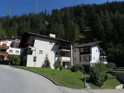 Ferienwohnung für 4 Personen (70 m²) in Savognin 1/10