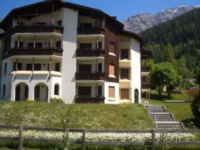 Ferienwohnung für 6 Personen (75 m²) in Savognin 1/9