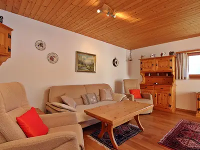Wohnzimmer Bild 1