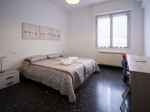 23966450-Ferienwohnung-6-Savona-300x225-4