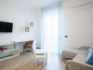 24050049-Ferienwohnung-4-Savona-300x225-4