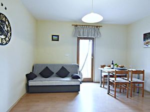 21625359-Ferienwohnung-4-Savudrija-300x225-4