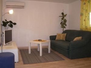 21748641-Ferienwohnung-0-Savudrija-300x225-5