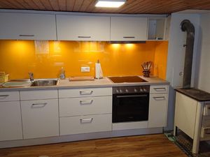 23341803-Ferienwohnung-4-Saxeten-300x225-3