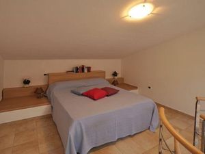 23081013-Ferienwohnung-7-Scarlino-300x225-5