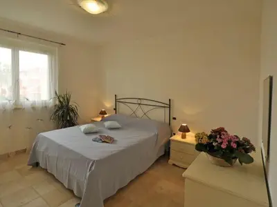 Dreiraum im ersten Stock mit privater Terrasse