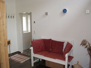 23477080-Ferienwohnung-2-Schafstedt-300x225-4