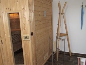 23477080-Ferienwohnung-2-Schafstedt-300x225-5