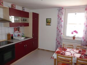 23915417-Ferienwohnung-4-Schalkau-300x225-1