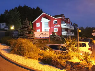 Maarberg Resort, stilvolle und exclusive Ferienapartments mit Seeblick Maarberg Resort, stilvolle und exclusive Ferienapartments mit Seeblick