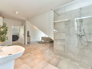 23974477-Ferienwohnung-6-Scharbeutz-300x225-4