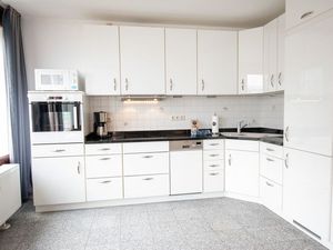 23880307-Ferienwohnung-4-Scharbeutz-300x225-3