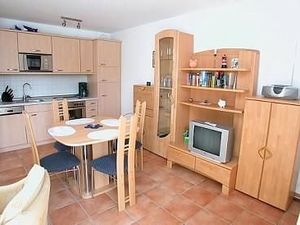 23882238-Ferienwohnung-4-Scharbeutz-300x225-4