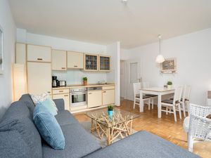 23882281-Ferienwohnung-4-Scharbeutz-300x225-4