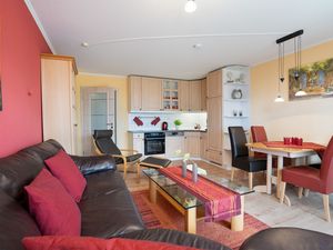 23882825-Ferienwohnung-4-Scharbeutz-300x225-2