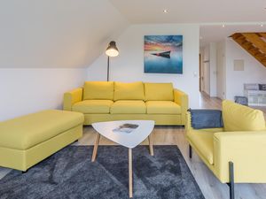 23970752-Ferienwohnung-6-Scharbeutz-300x225-0