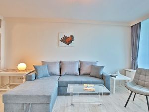 23970761-Ferienwohnung-3-Scharbeutz-300x225-1