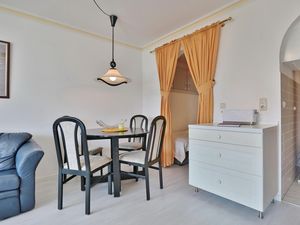 23970837-Ferienwohnung-2-Scharbeutz-300x225-4