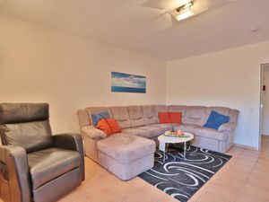 23970859-Ferienwohnung-5-Scharbeutz-300x225-1