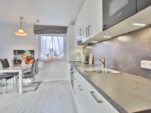 23970918-Ferienwohnung-4-Scharbeutz-300x225-3