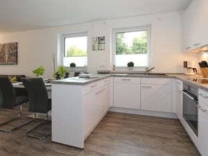 23970957-Ferienwohnung-4-Scharbeutz-300x225-3