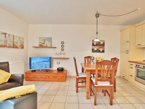 23971043-Ferienwohnung-4-Scharbeutz-300x225-3