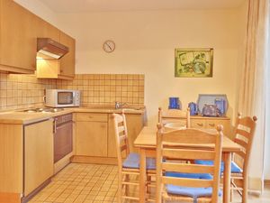 23970811-Ferienwohnung-3-Scharbeutz-300x225-5