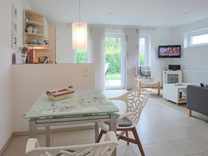 23970868-Ferienwohnung-2-Scharbeutz-300x225-4