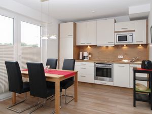 23970881-Ferienwohnung-3-Scharbeutz-300x225-4