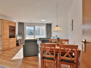 23970921-Ferienwohnung-3-Scharbeutz-300x225-3