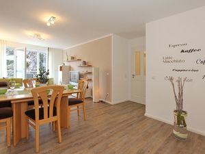 23970929-Ferienwohnung-4-Scharbeutz-300x225-4