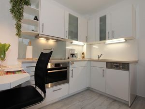 23970946-Ferienwohnung-2-Scharbeutz-300x225-5